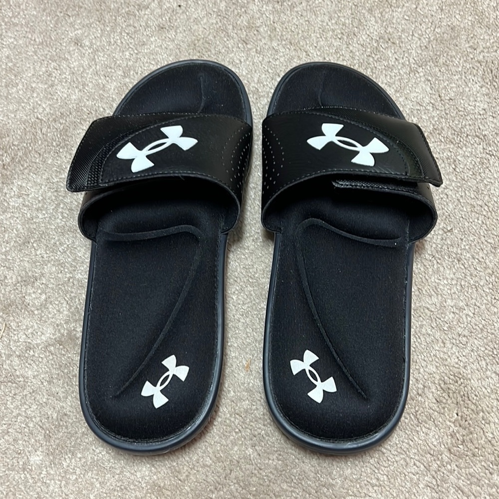 Under Armour Velcro Sandals Mens Size 11